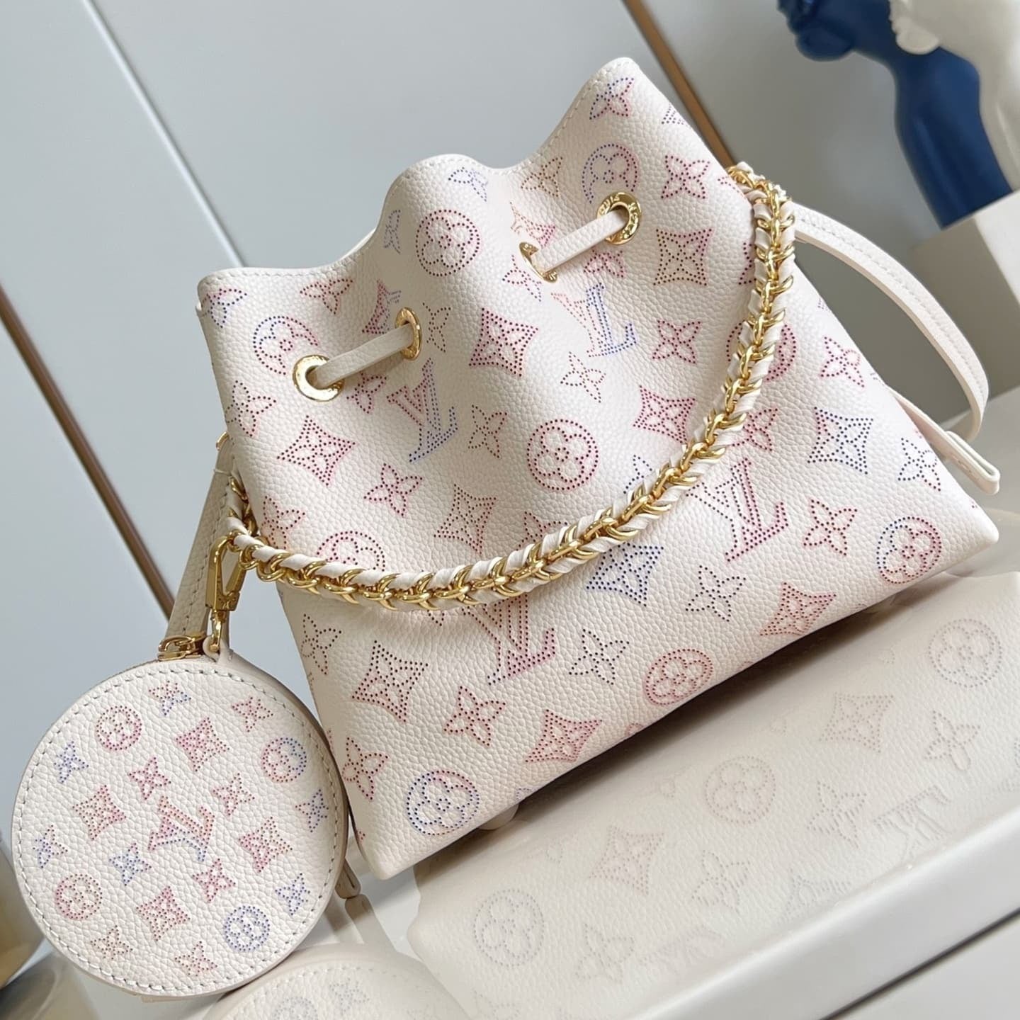 LOUIS VUITTON – BELLA BAG